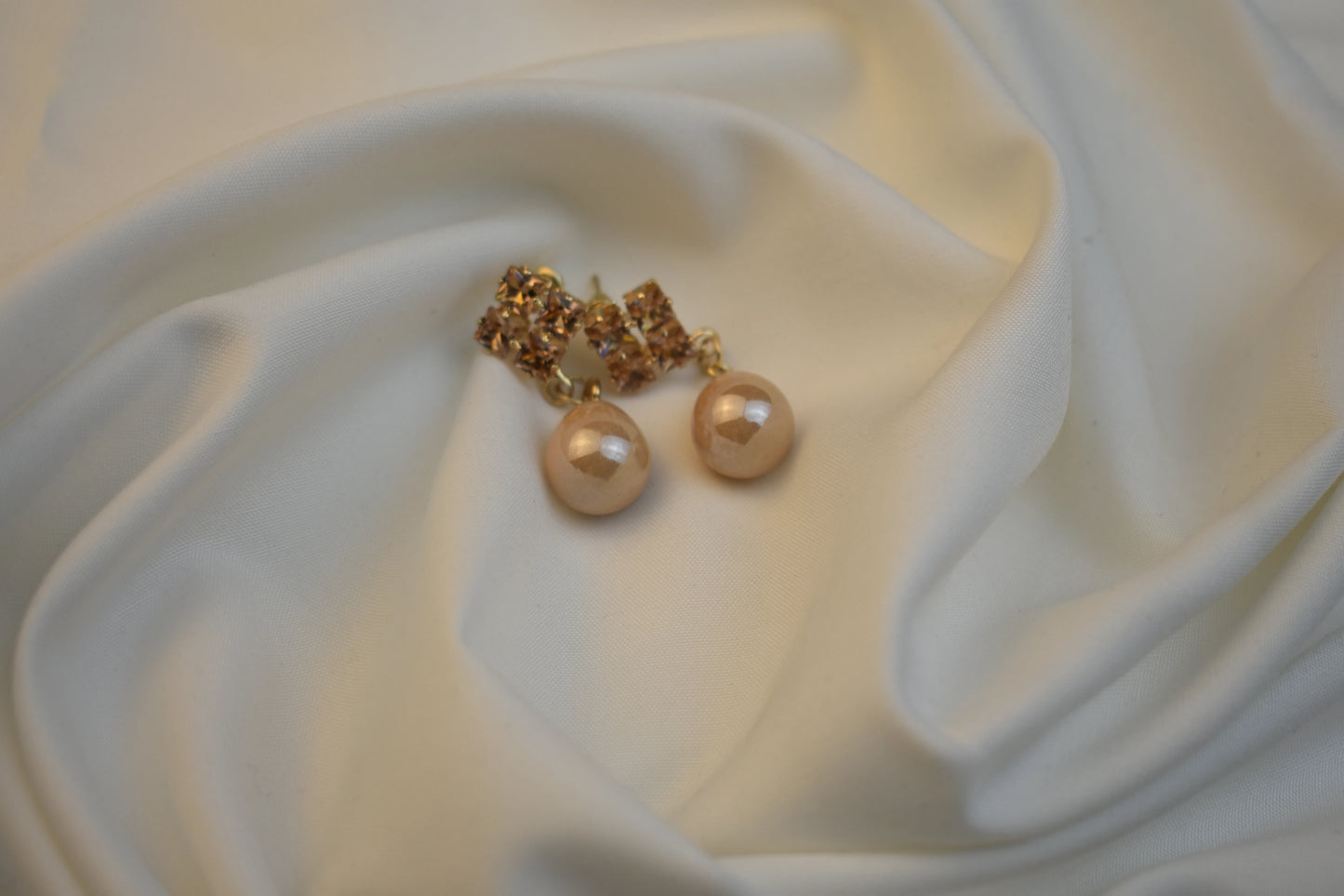 Royal Korean Pearl Earrings